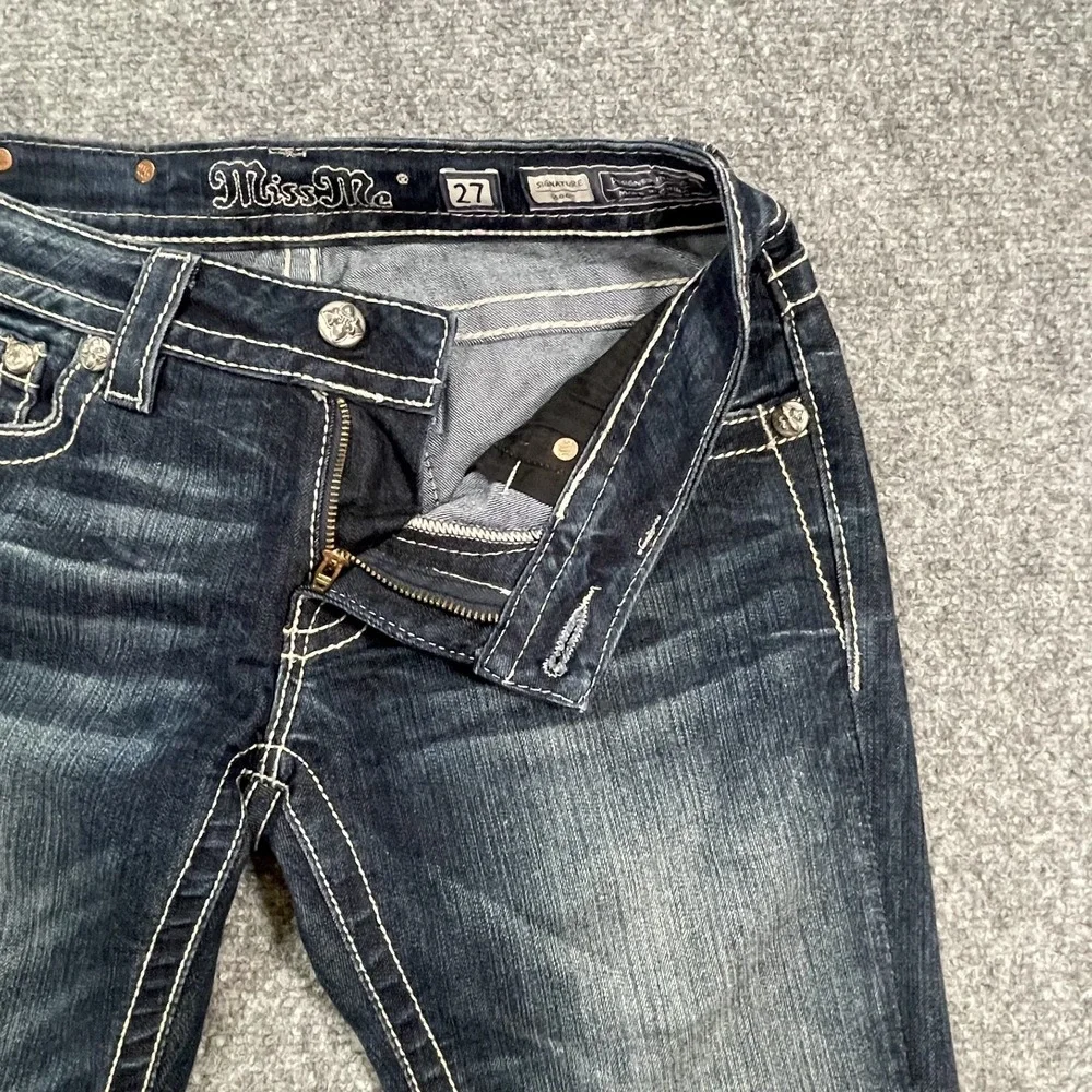 Miss Me Women's Bling Demin Embroidered Jeans Size 27 Embellished Peace Groovy - Picture 7 of 16